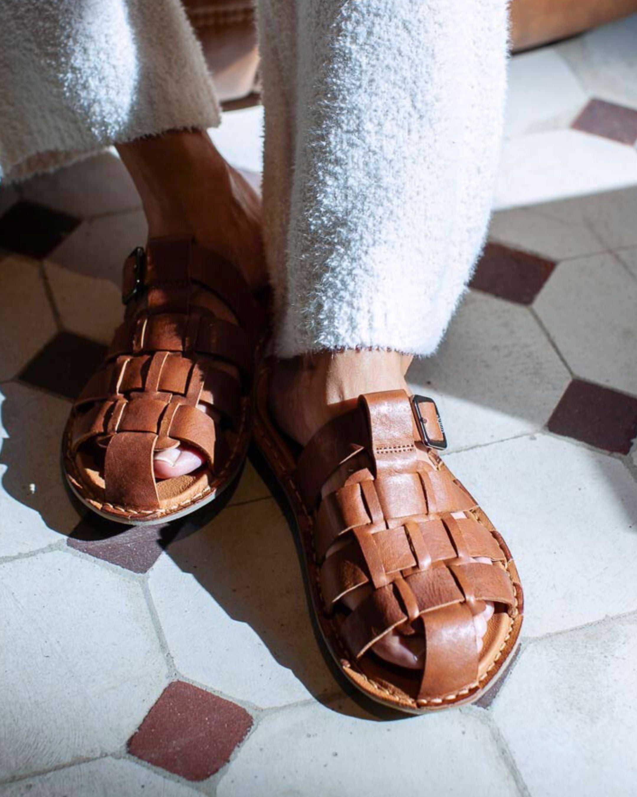 AMALFI Leather Cognac Brown