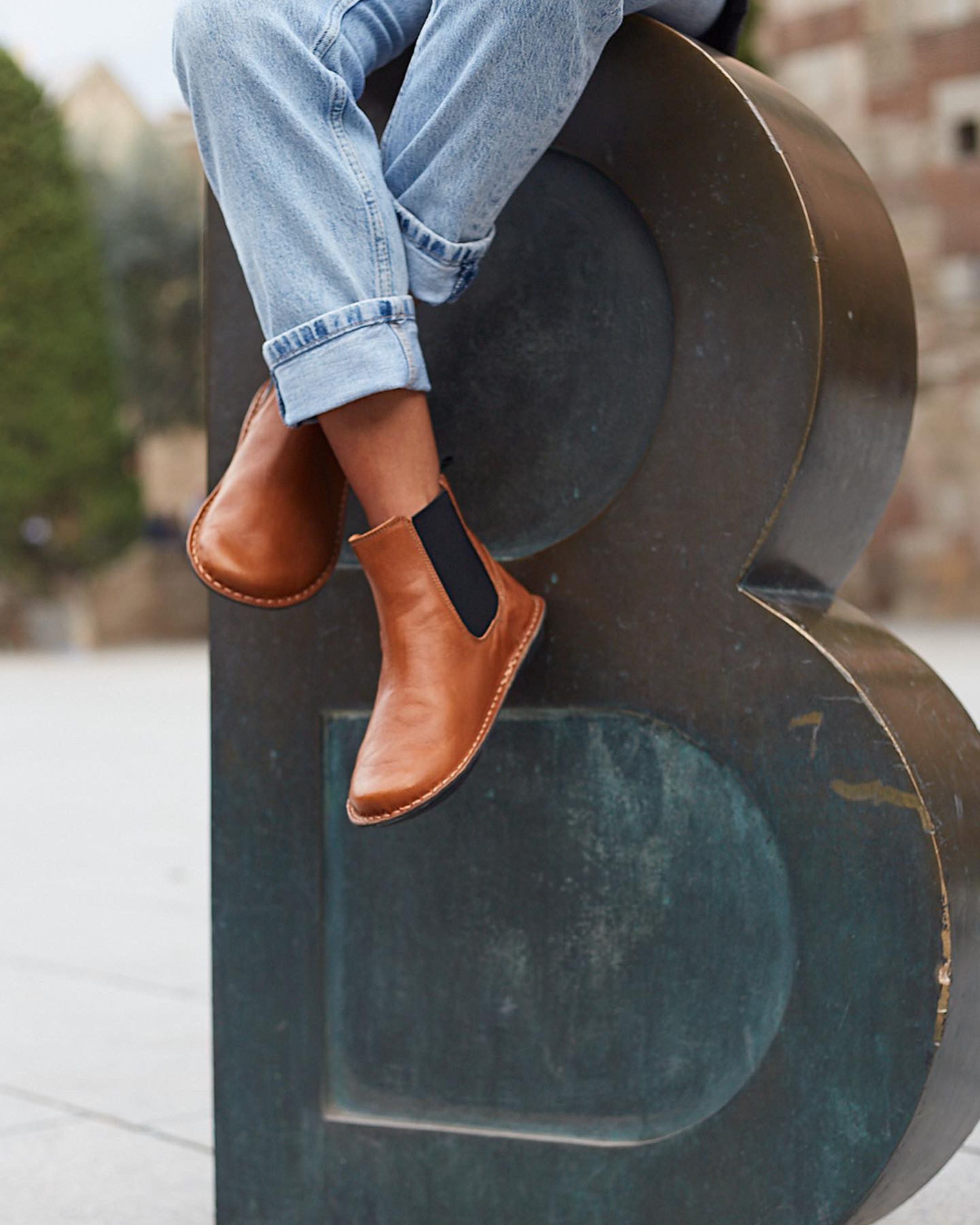 HELSINKI Leather Cognac Brown
