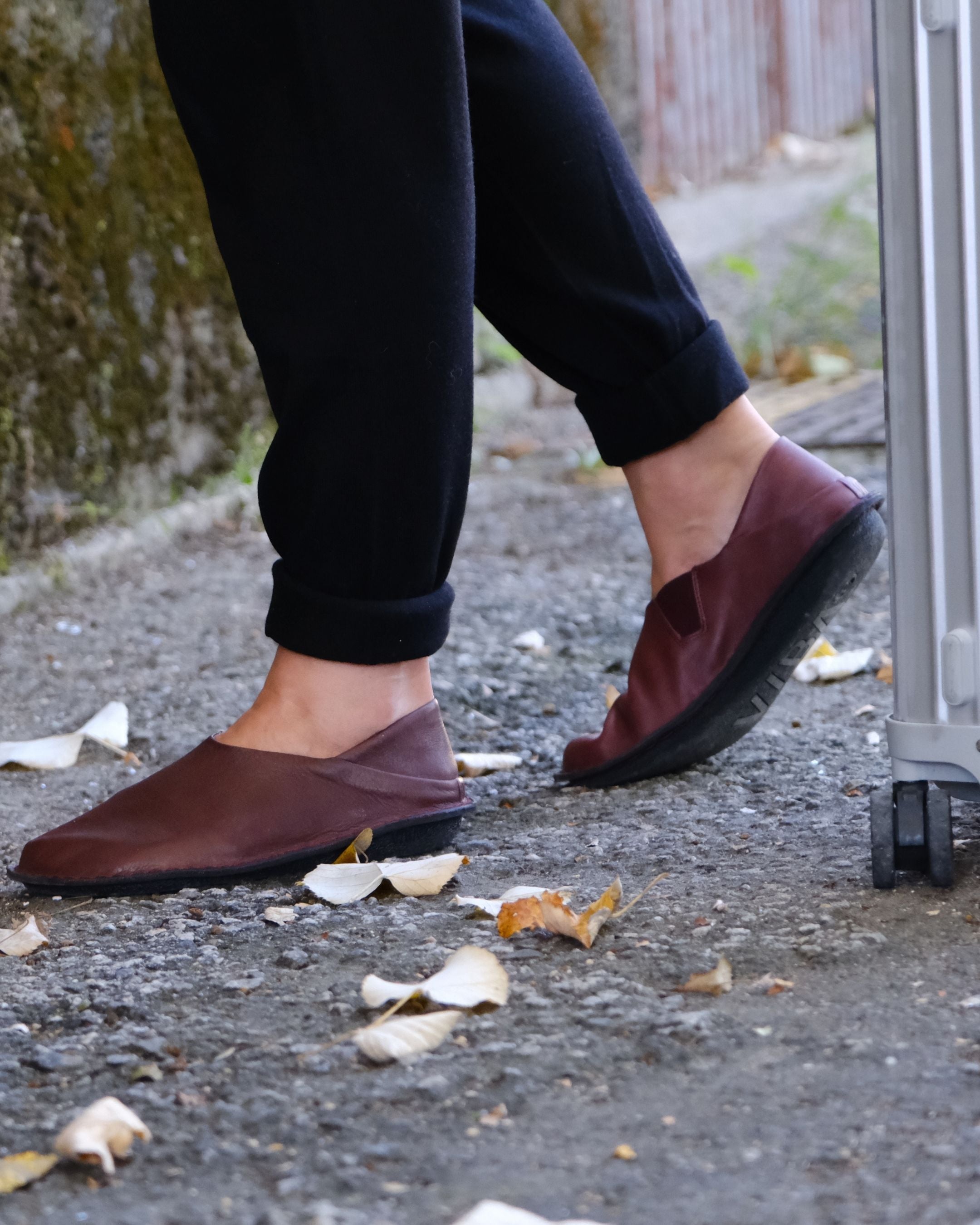 ZUMA Leather Cordovan Red