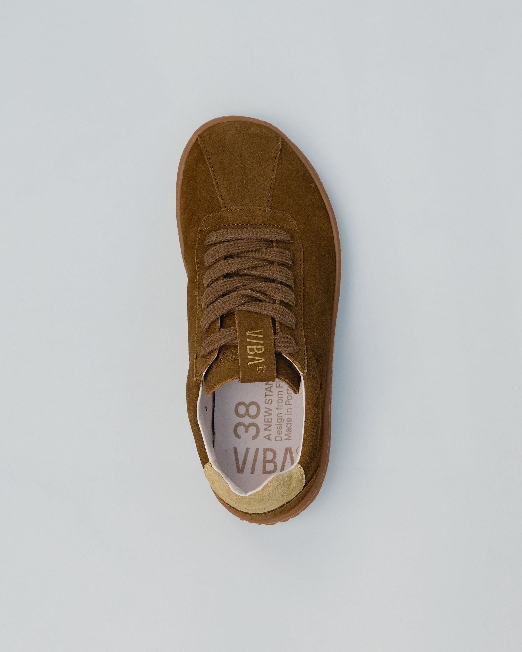 SYDNEY Bio Suede Forest/Gum – VIBAe