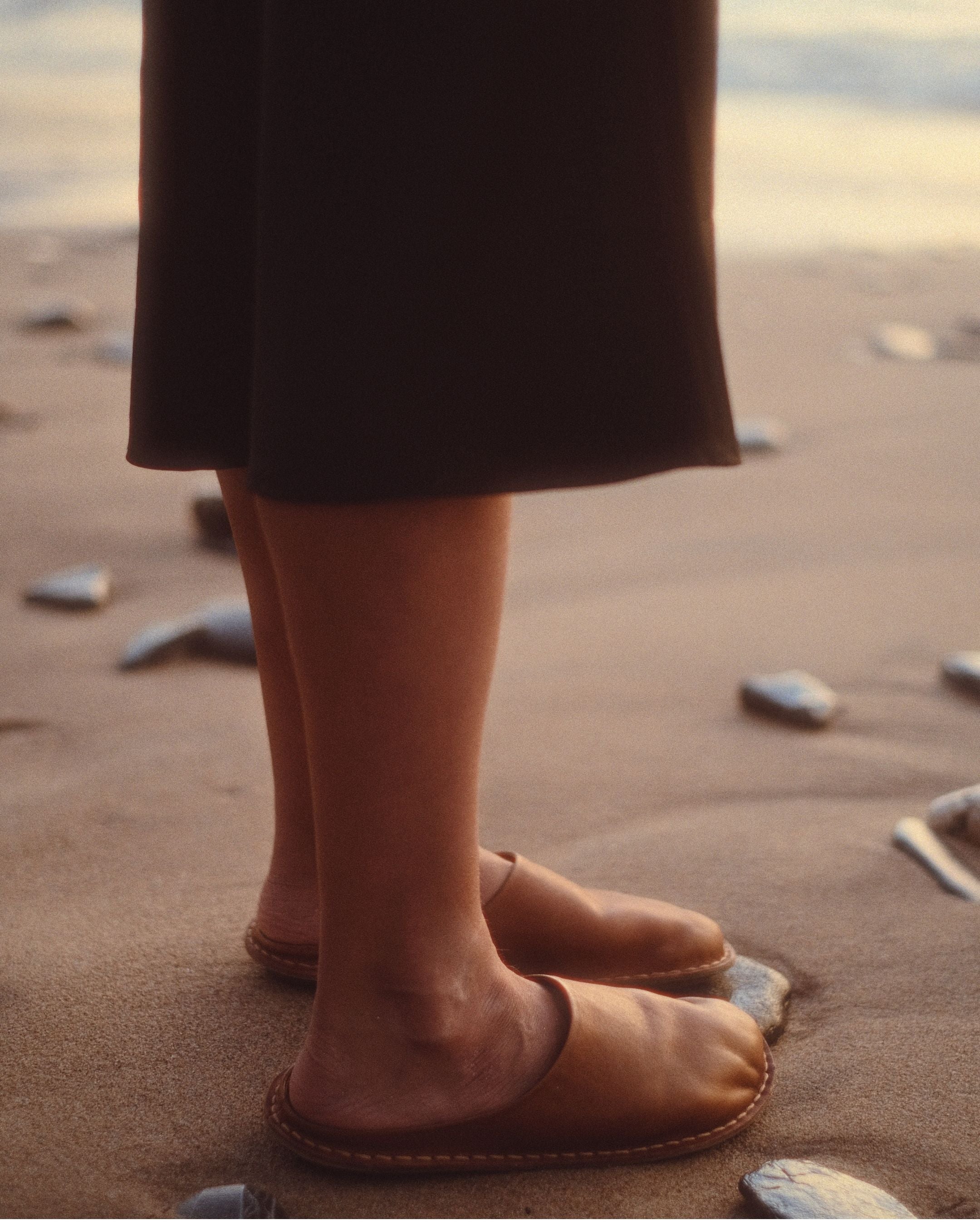 ROMA Leather Cognac Brown – VIBAe