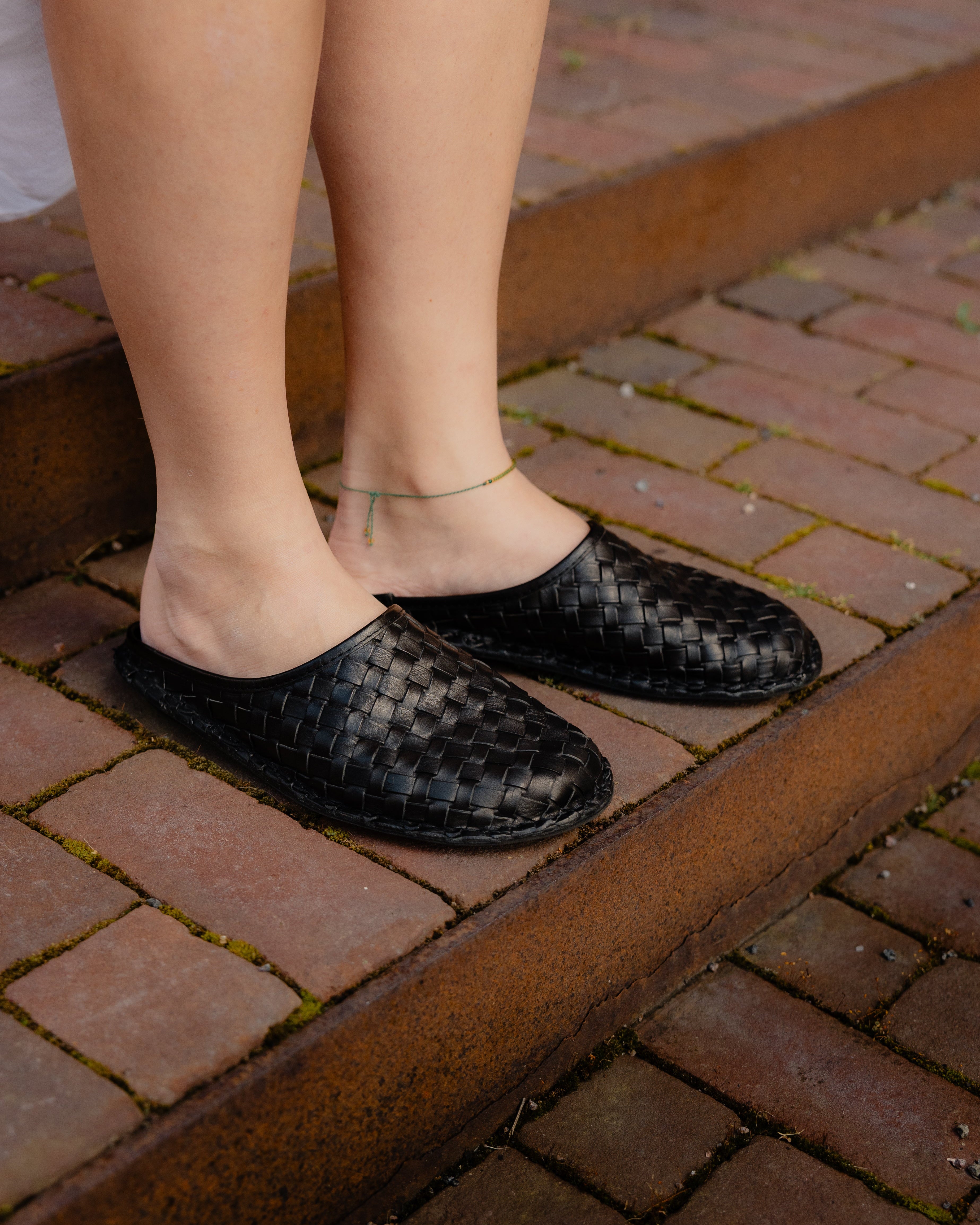 ROMA Woven Leather Preto Black