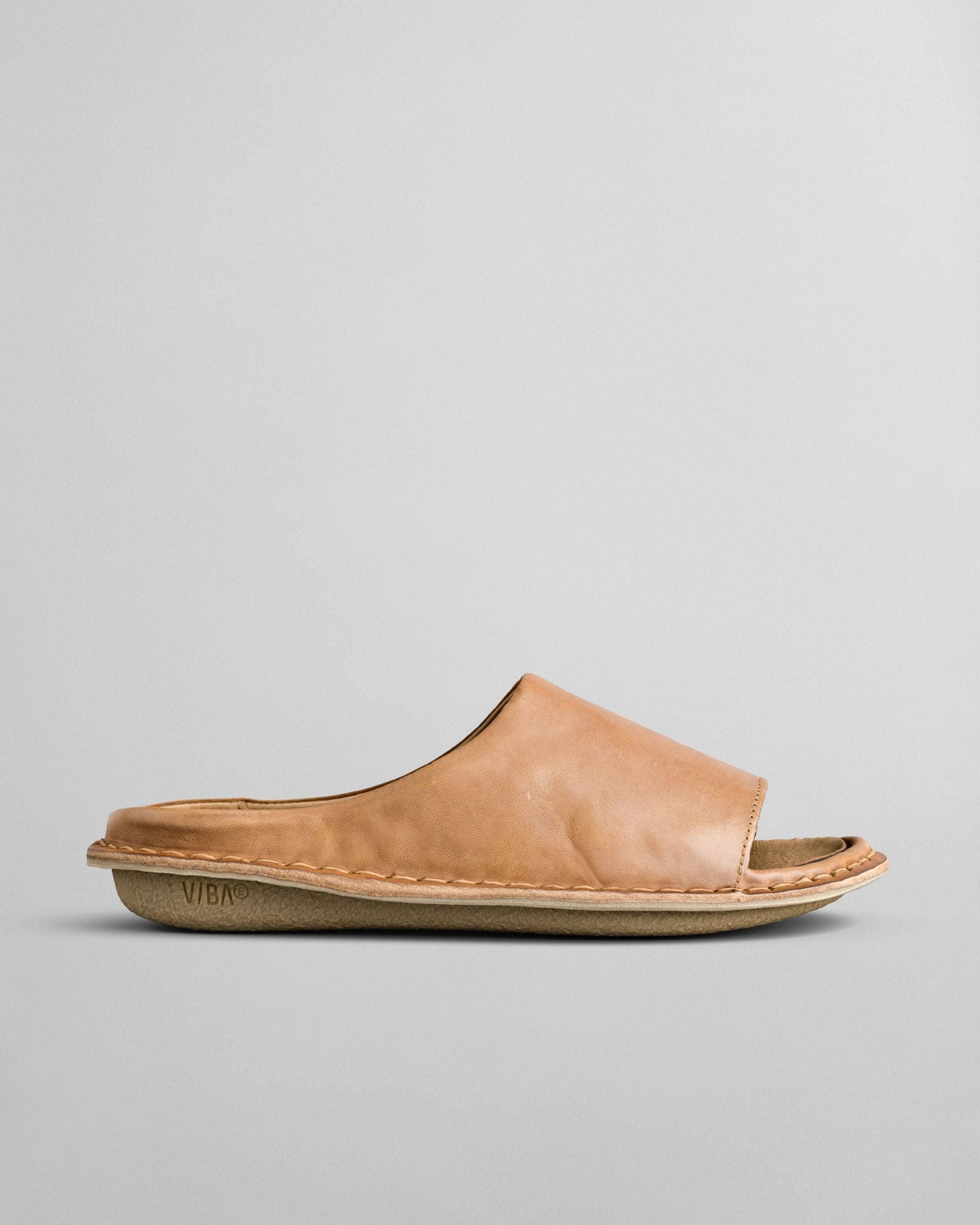SAINT TROPEZ Leather Fawn Tan
