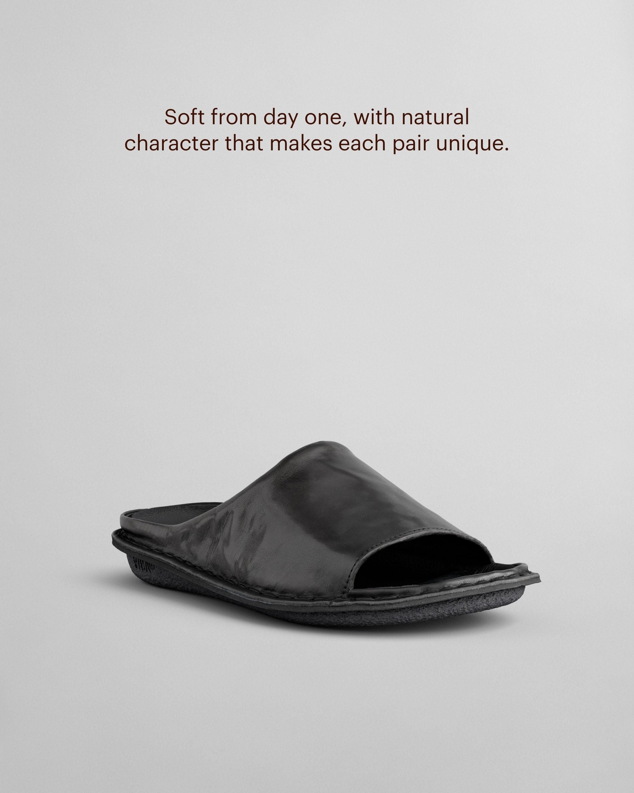 SAINT TROPEZ Leather Preto Black
