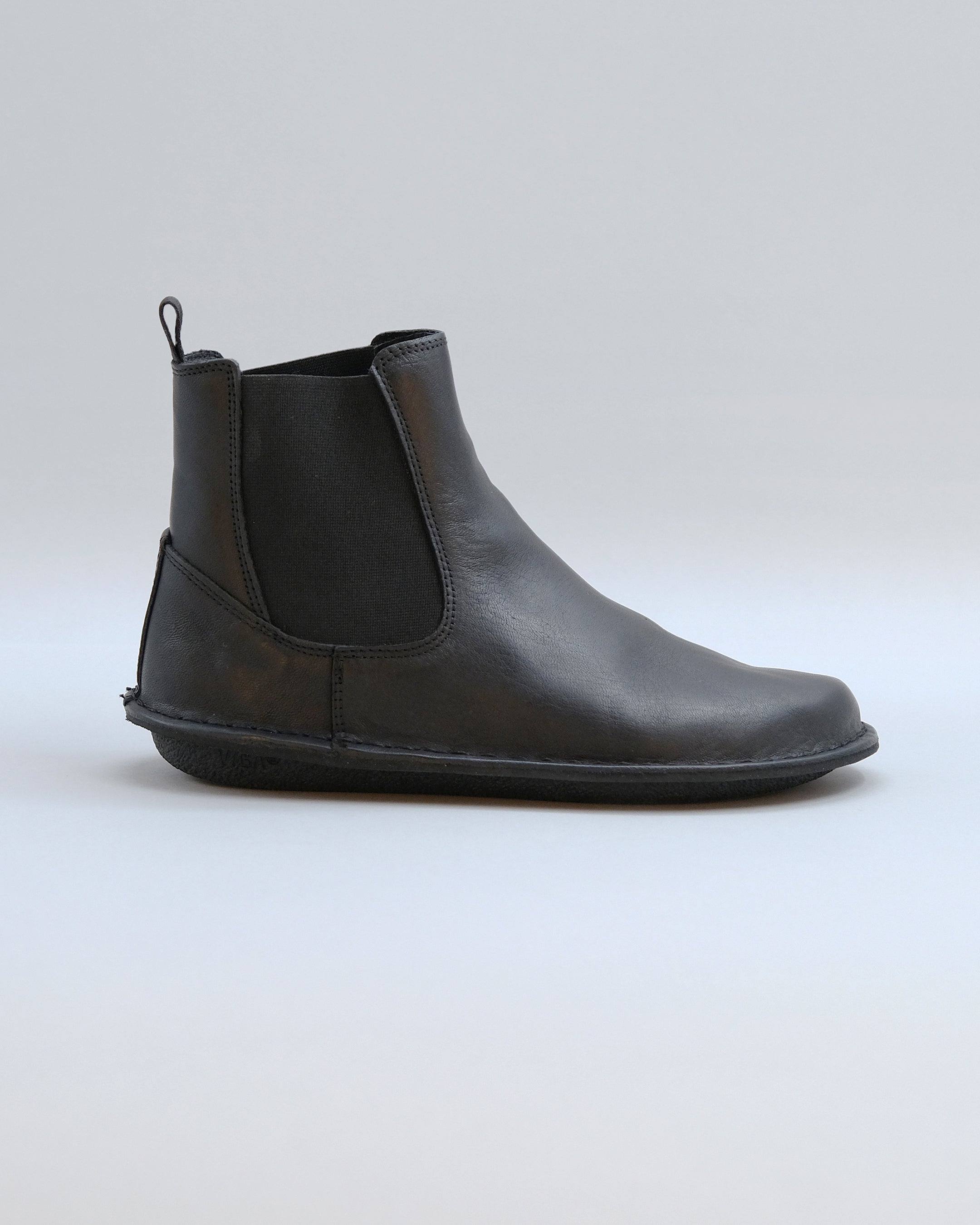 HELSINKI Leather Preto Black – VIBAe